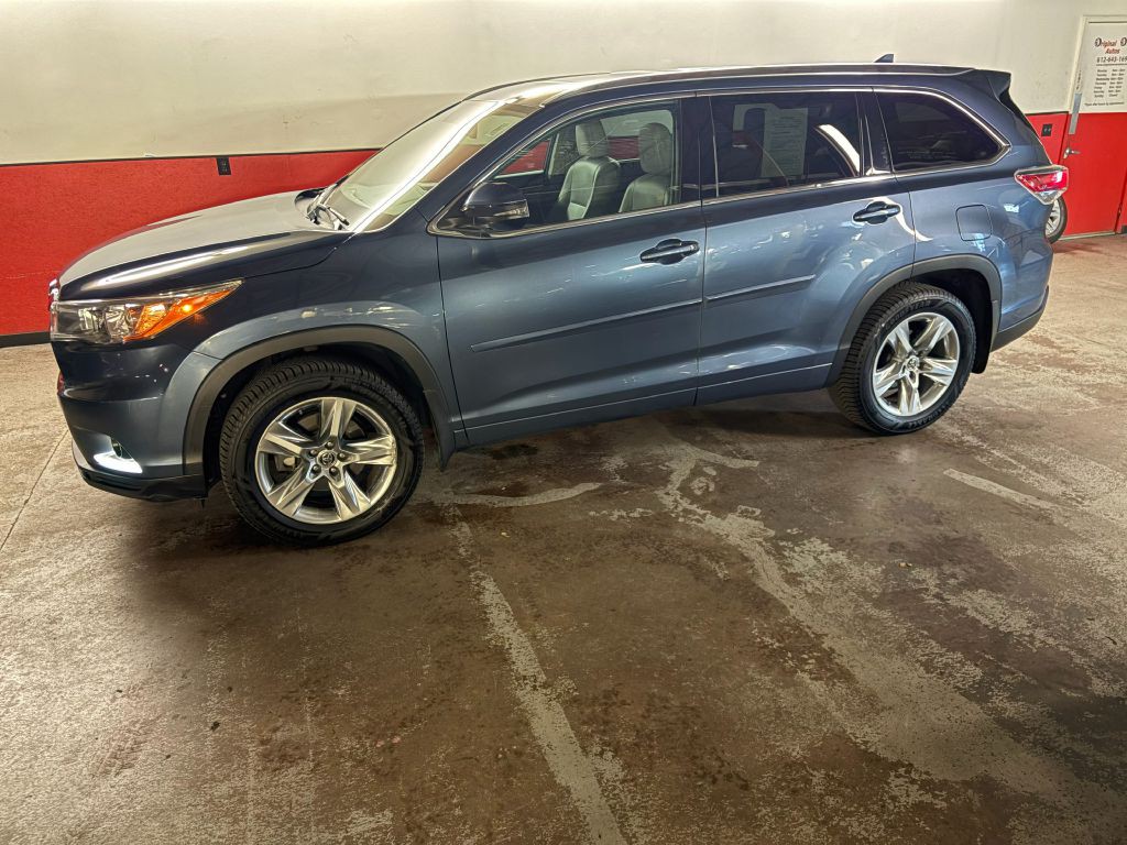 2016 Toyota Highlander Image 4