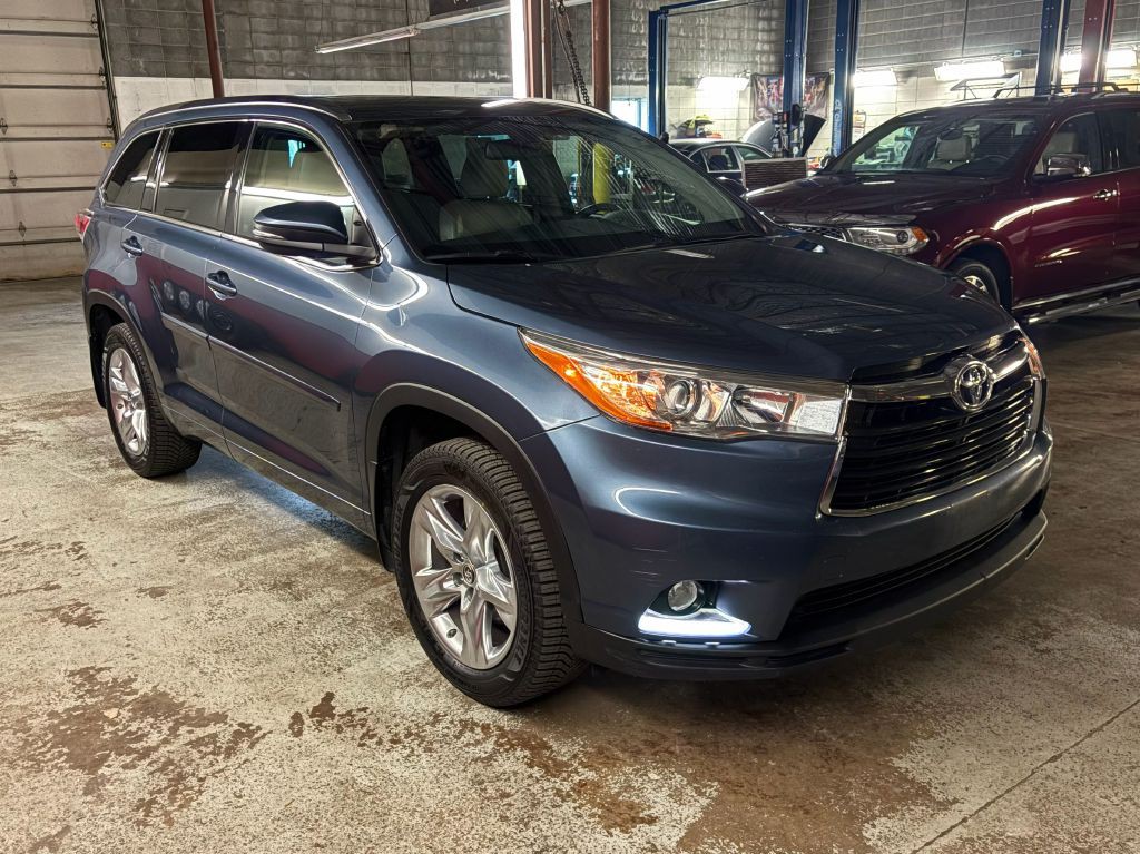 2016 Toyota Highlander Image 8