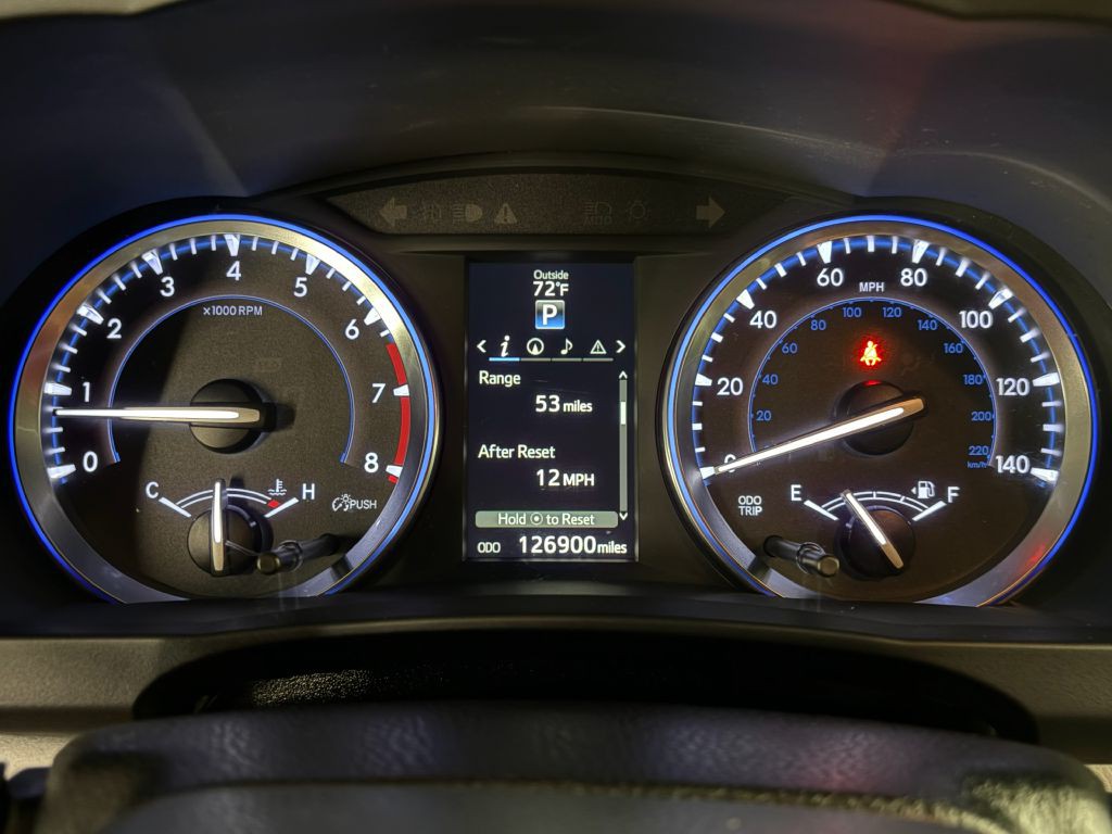 2016 Toyota Highlander Image 12