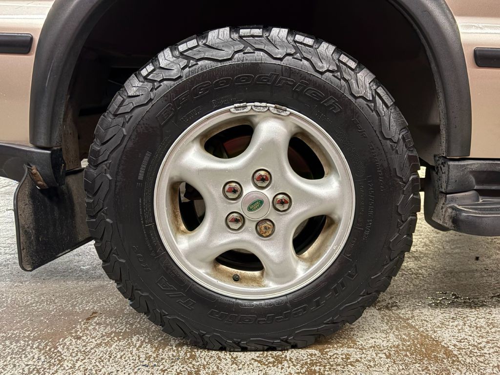 2001 Land Rover Discovery II Image 24