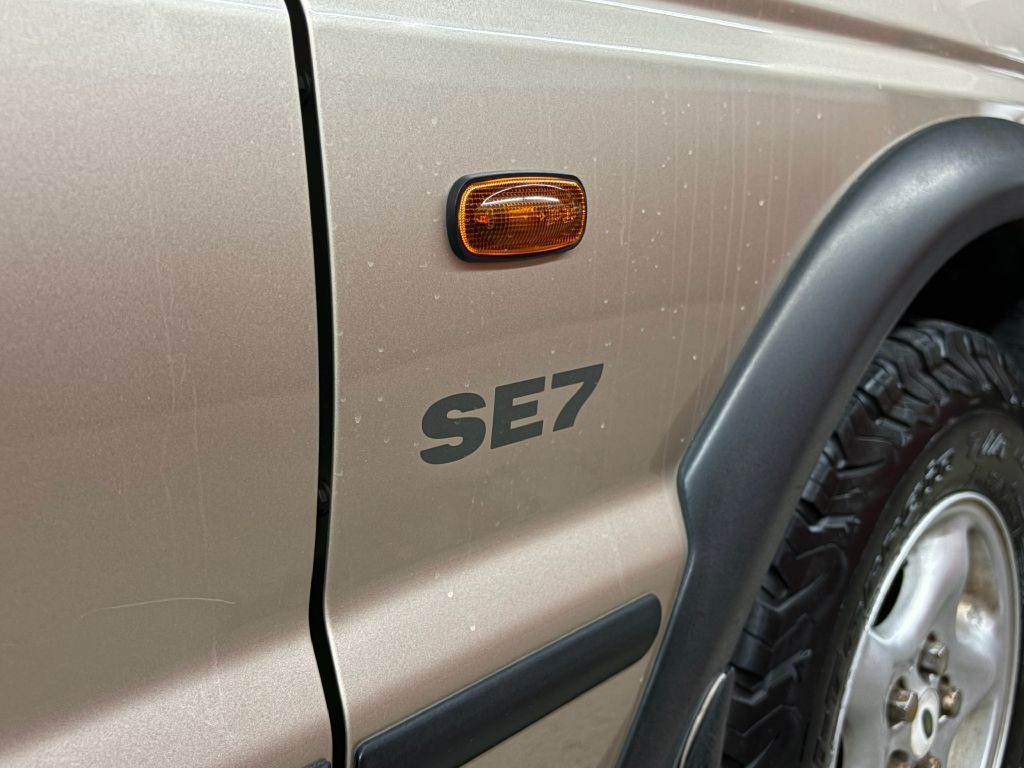 2001 Land Rover Discovery II Image 25