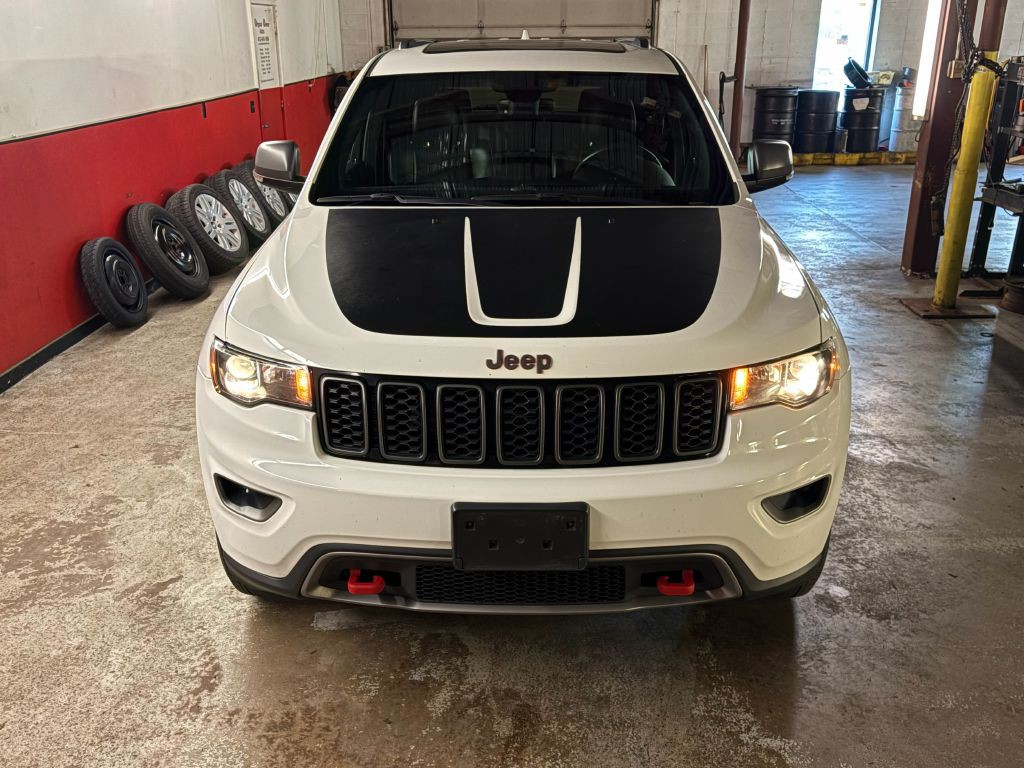 2017 Jeep Grand Cherokee Image 9
