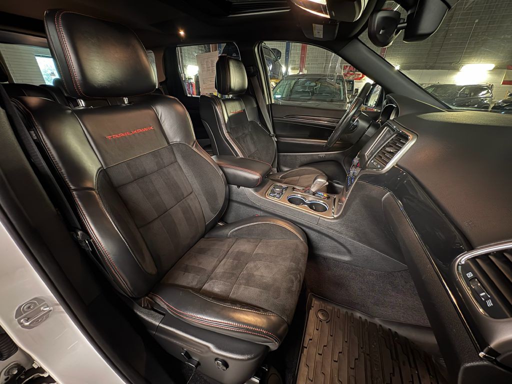 2017 Jeep Grand Cherokee Image 27