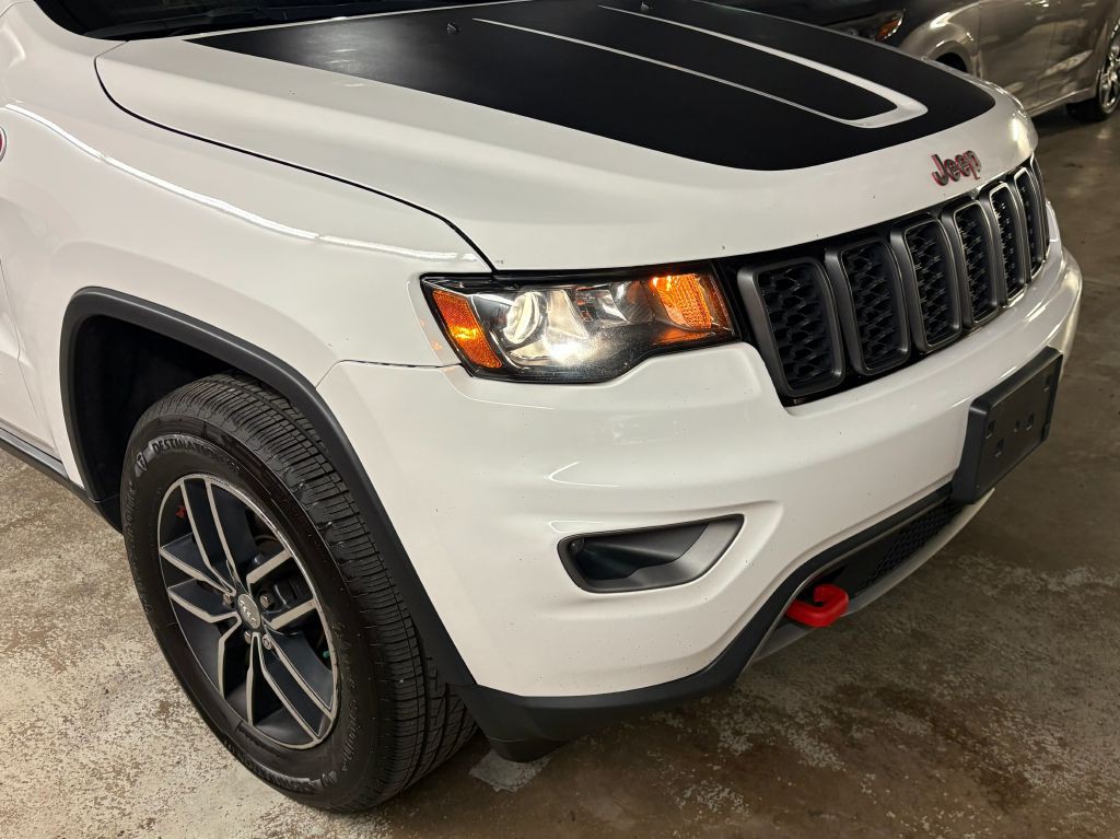 2017 Jeep Grand Cherokee Image 33