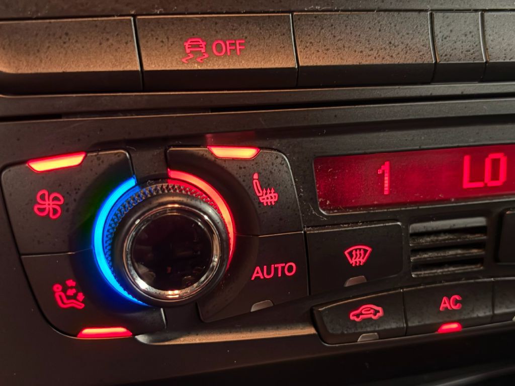 2011 Audi A4 Image 18