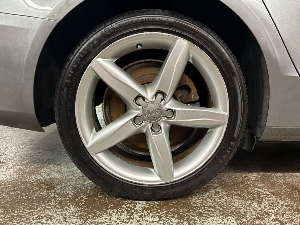 2011 Audi A4 Image 27