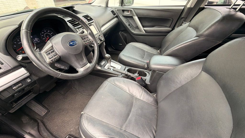 2014 Subaru Forester Image 10