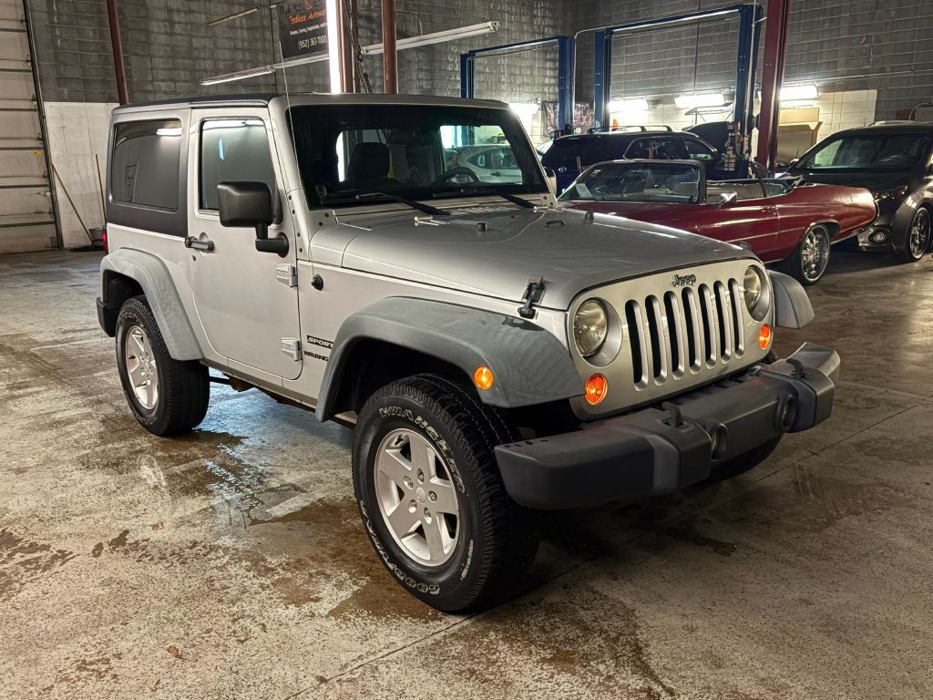 2012 Jeep Wrangler Image 8
