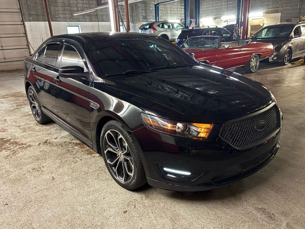 2016 Ford Taurus Image 8