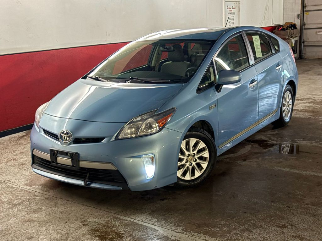 2012 Toyota Prius Image 1