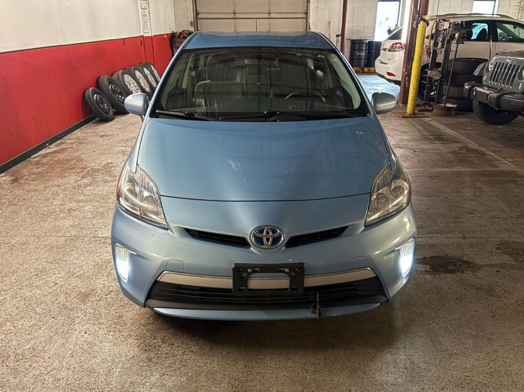2012 Toyota Prius Image 9