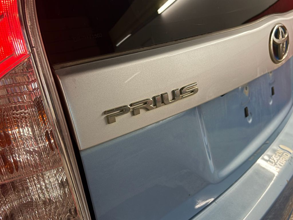 2012 Toyota Prius Image 26