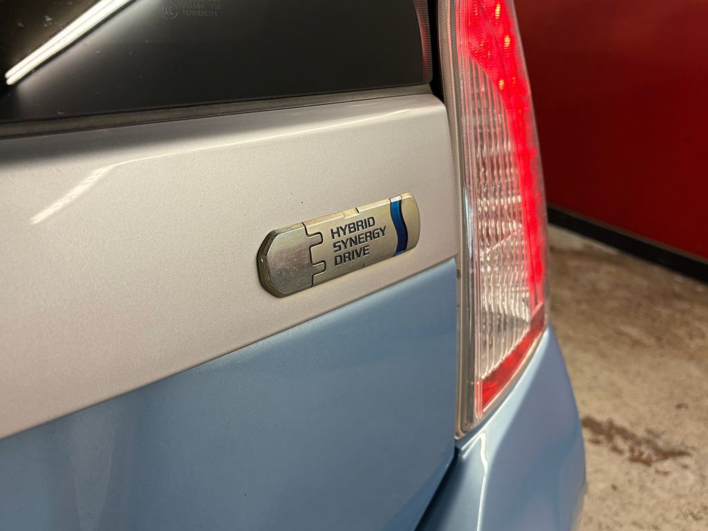 2012 Toyota Prius Image 27