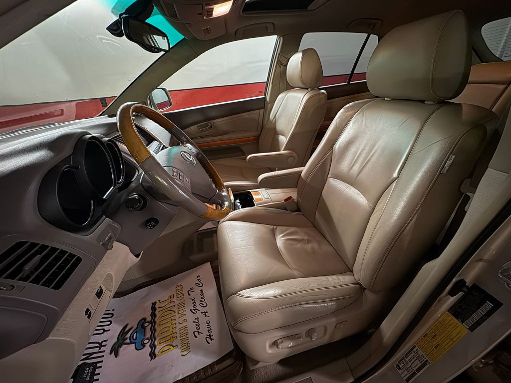 2005 Lexus RX Image 10
