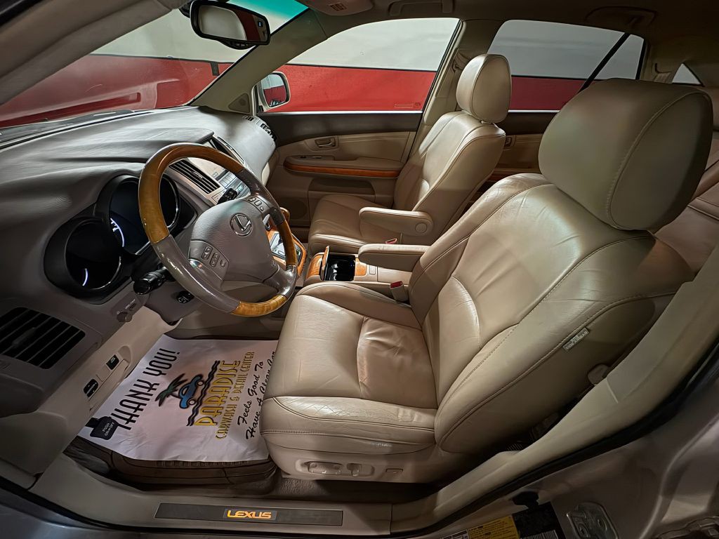 2005 Lexus RX Image 11