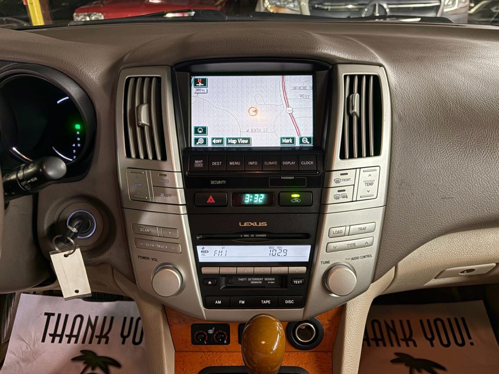 2005 Lexus RX Image 14