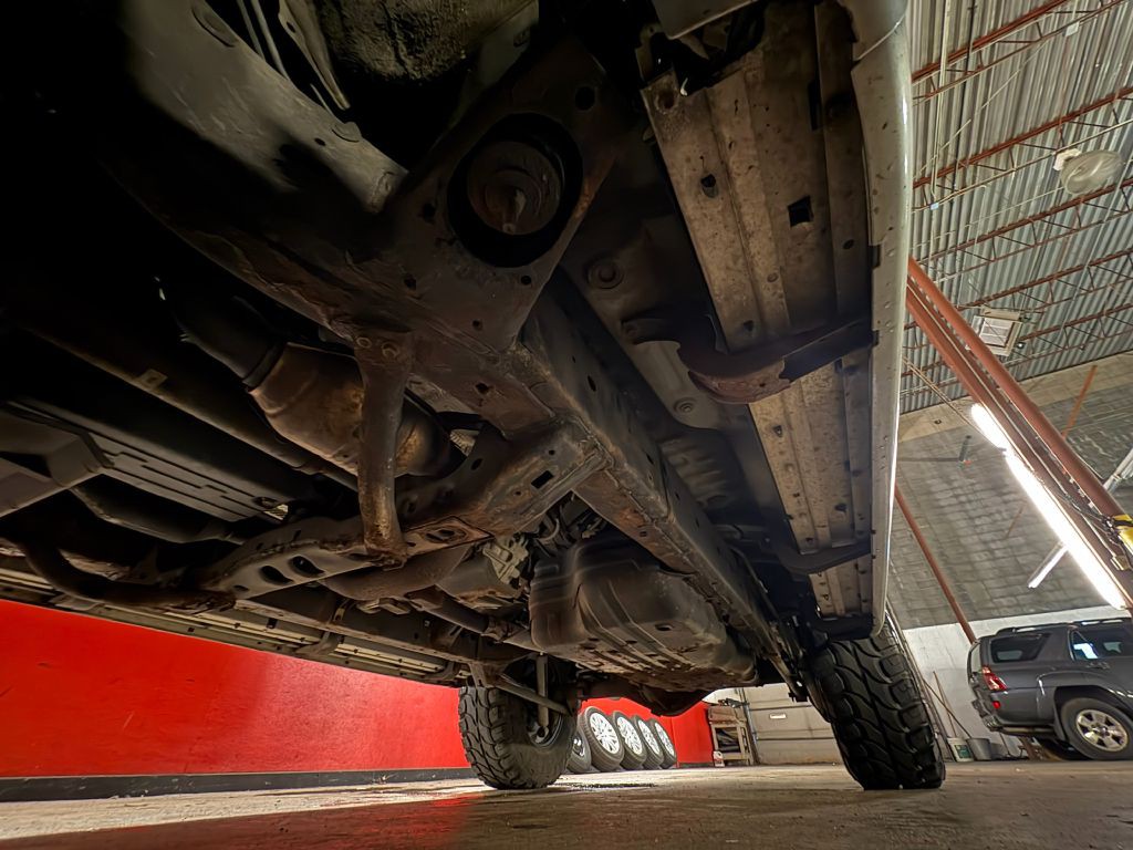 2004 Toyota 4Runner Image 38