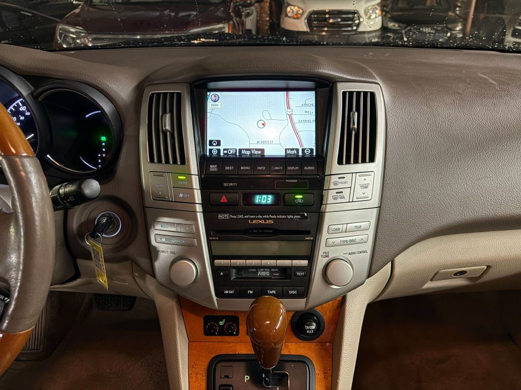 2009 Lexus RX Image 13
