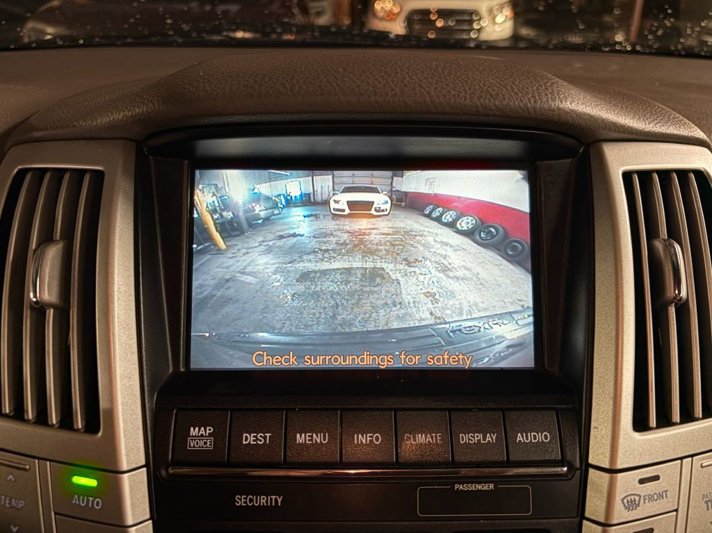 2009 Lexus RX Image 15