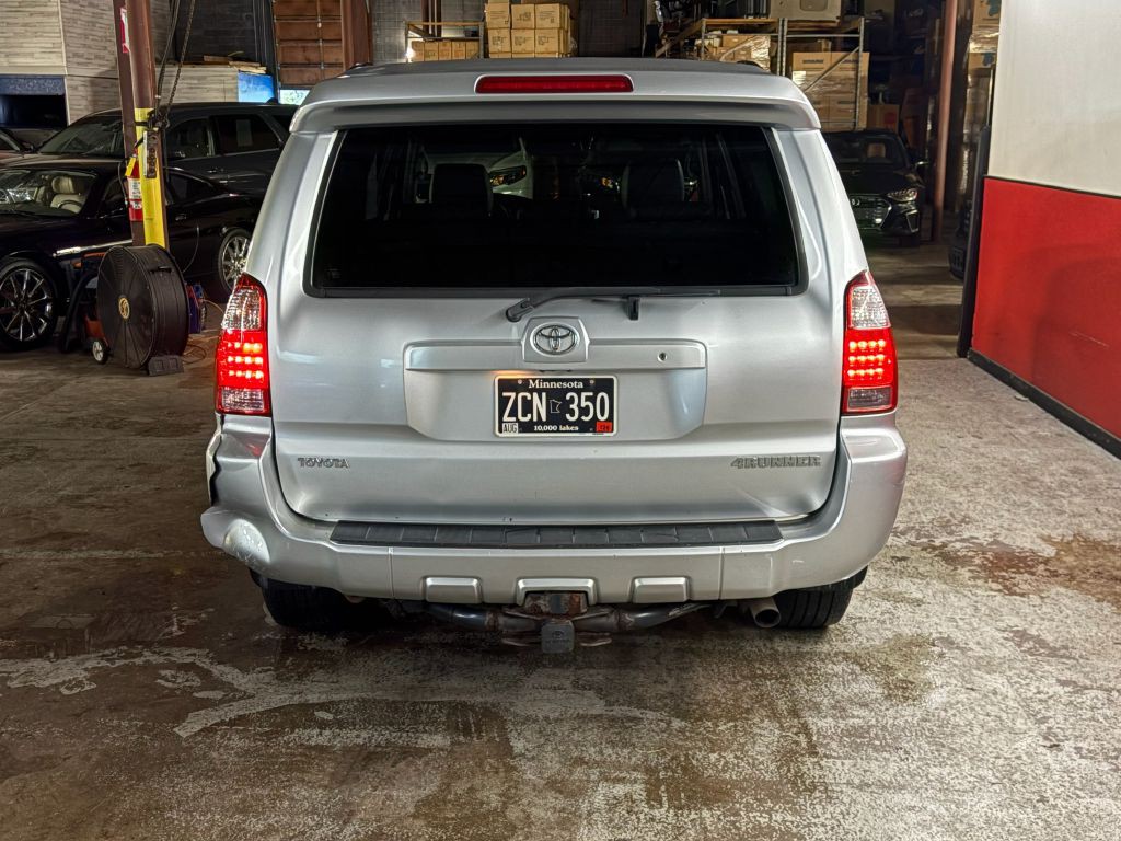 2007 Toyota 4Runner Image 6