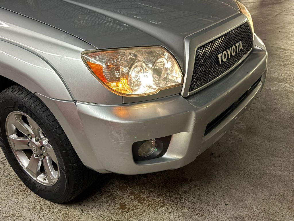2007 Toyota 4Runner Image 29