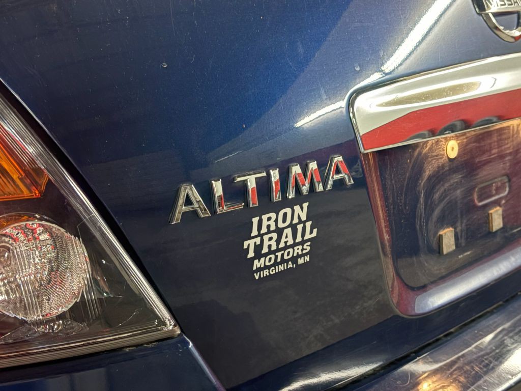 2012 Nissan Altima Image 21