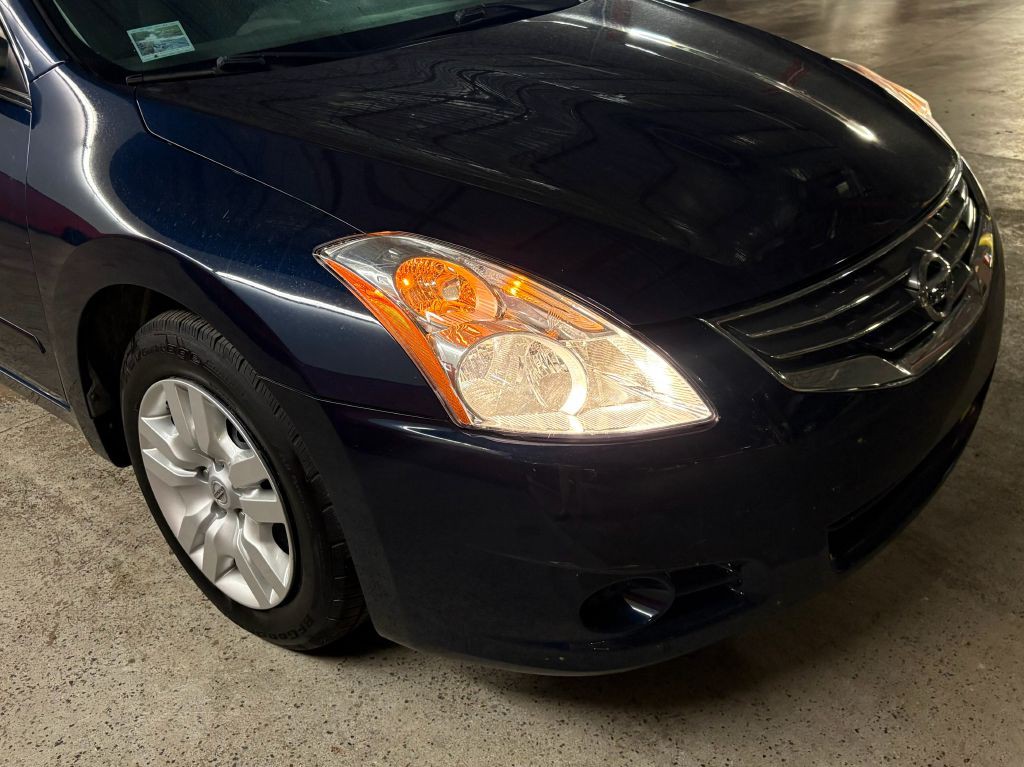 2012 Nissan Altima Image 23