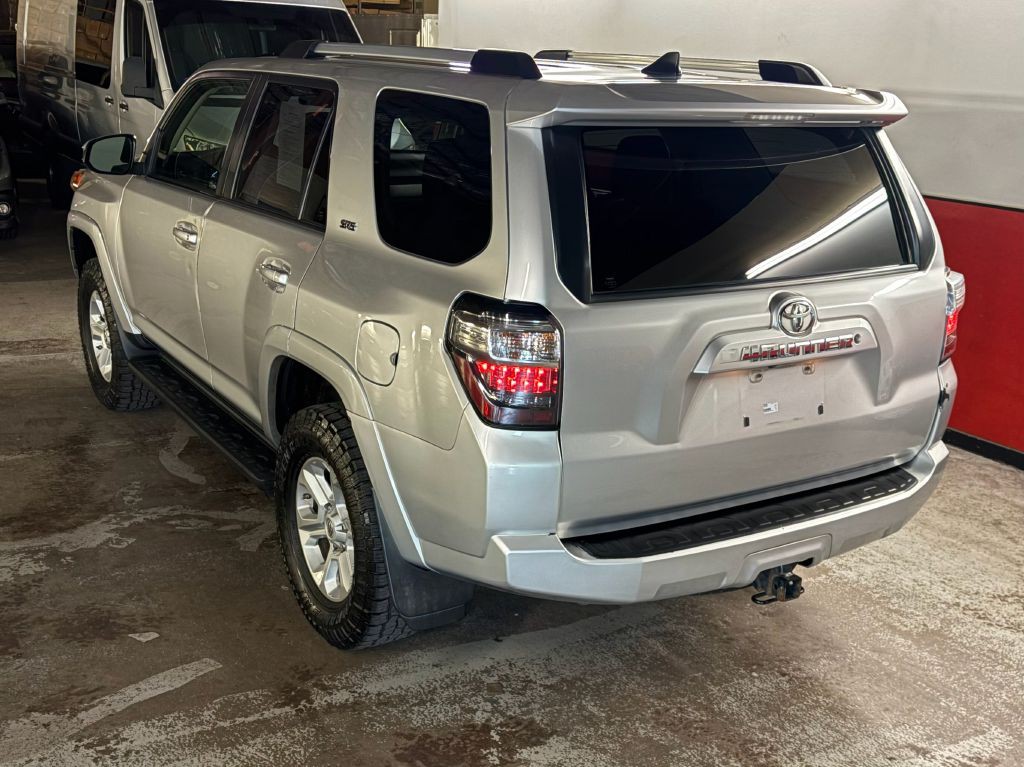 2020 Toyota 4Runner Image 5