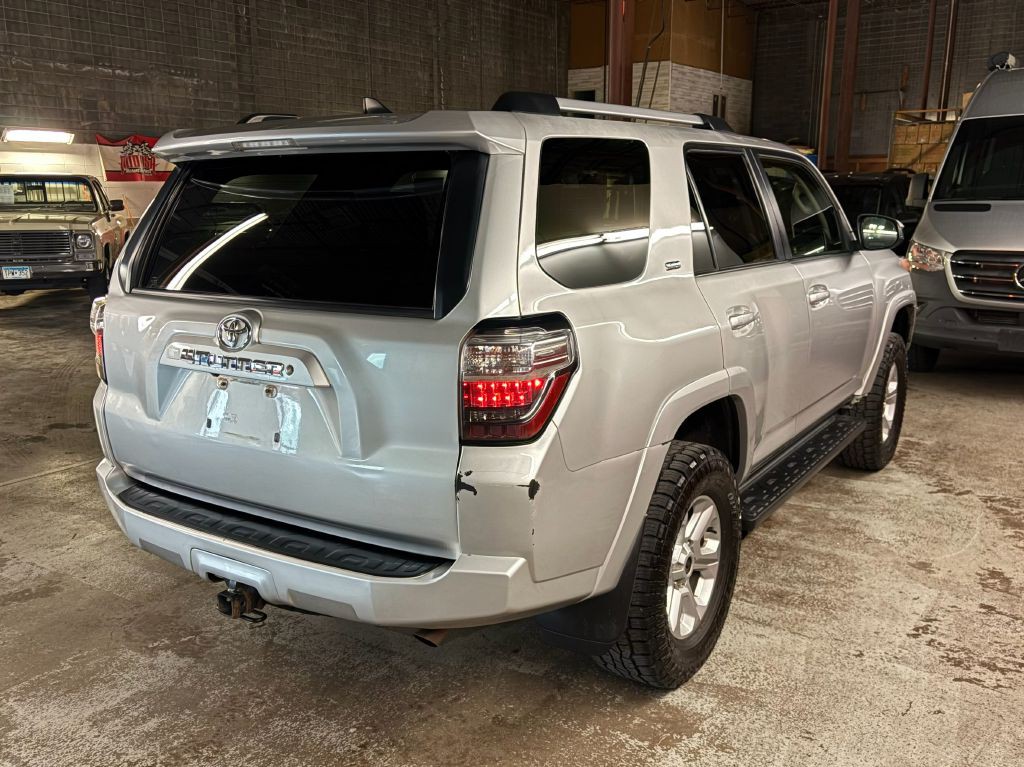 2020 Toyota 4Runner Image 7