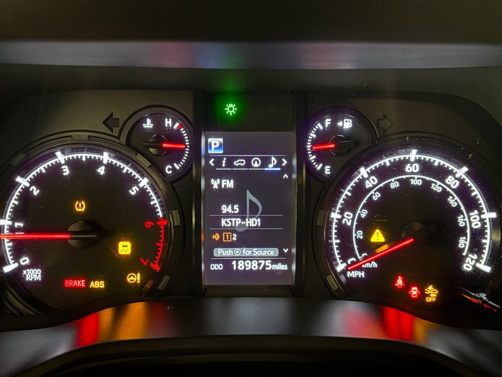 2020 Toyota 4Runner Image 13