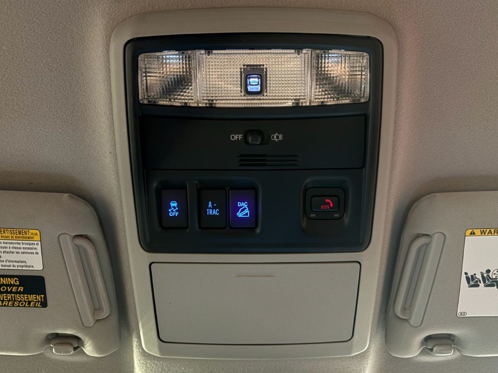 2020 Toyota 4Runner Image 16