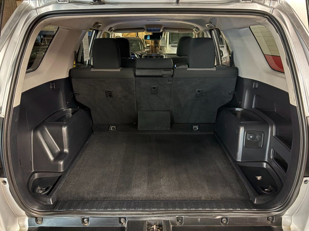 2020 Toyota 4Runner Image 22