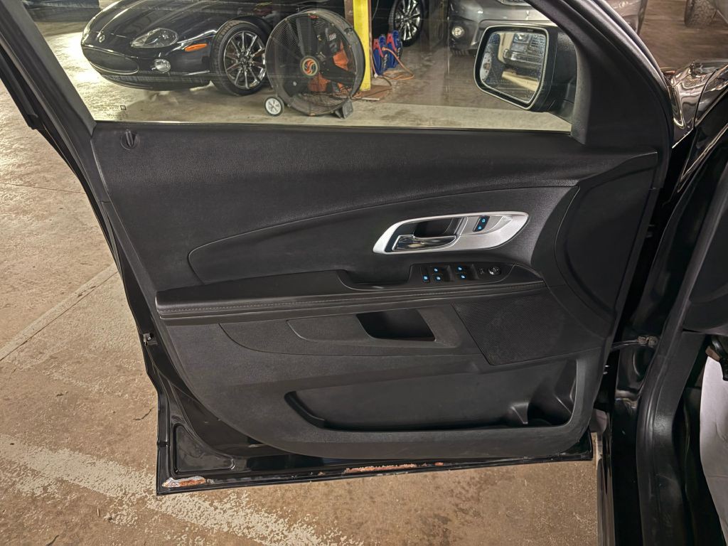 2016 Chevrolet Equinox Image 17