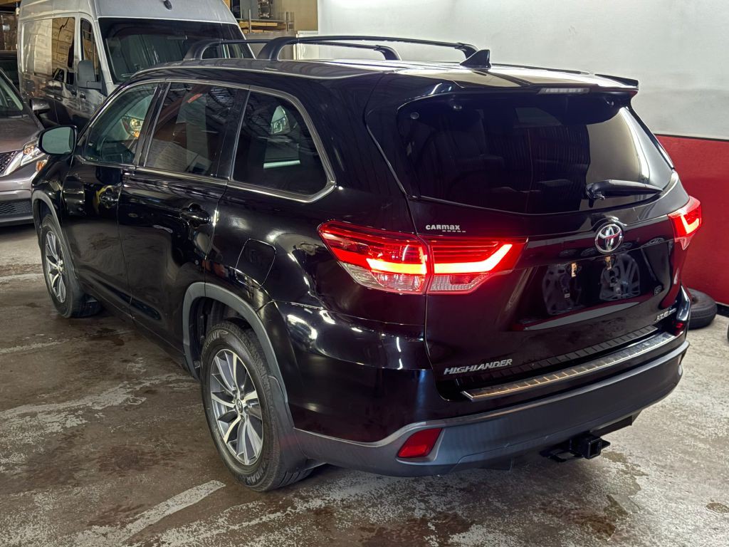 2018 Toyota Highlander Image 5