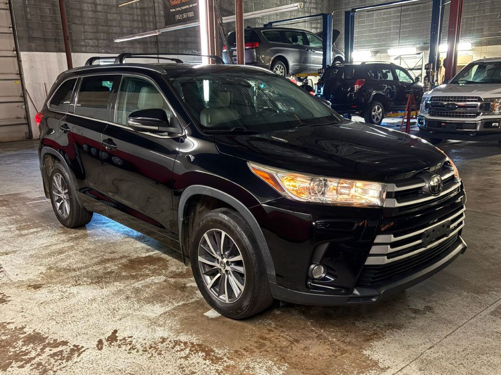 2018 Toyota Highlander Image 8