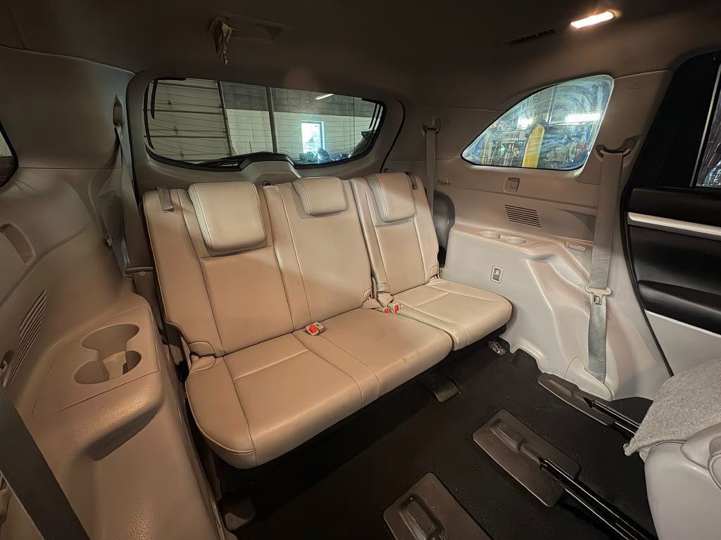 2018 Toyota Highlander Image 29