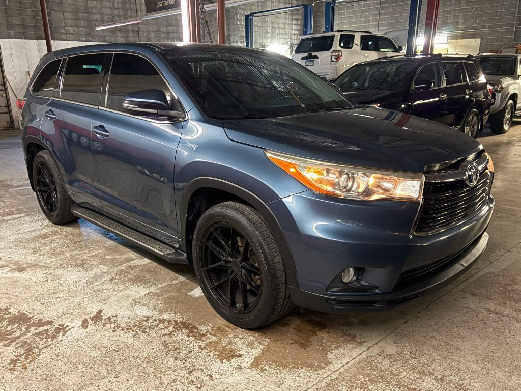 2016 Toyota Highlander Image 8