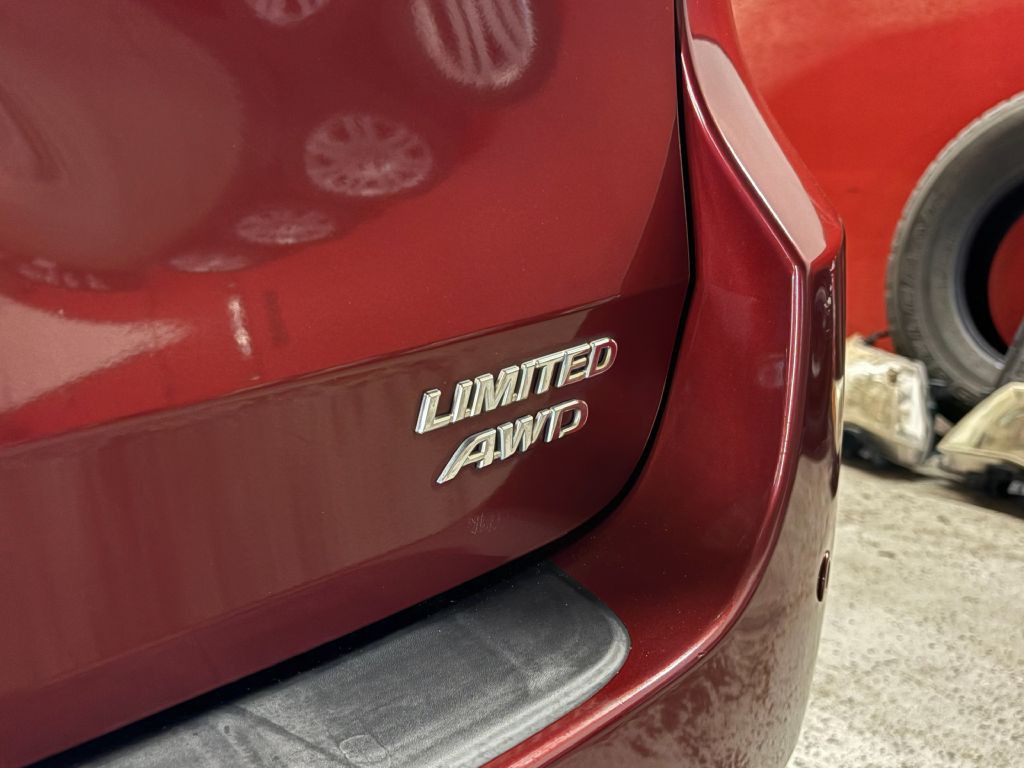 2011 Toyota Sienna Image 32