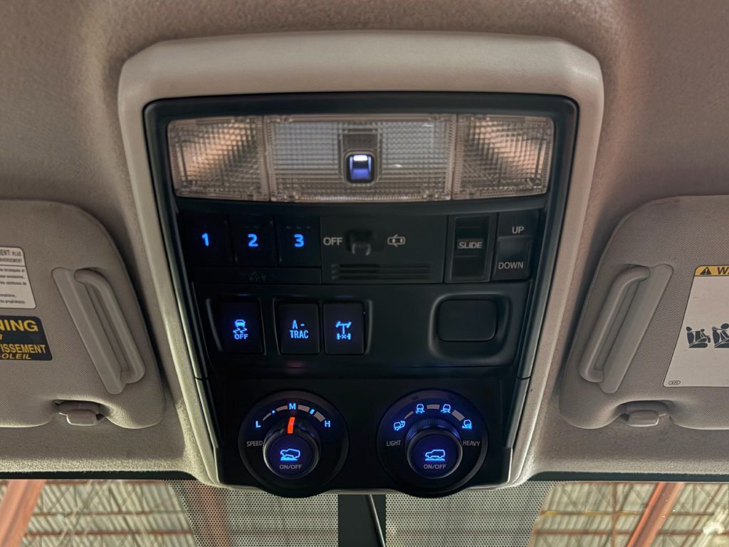2015 Toyota 4Runner Image 16