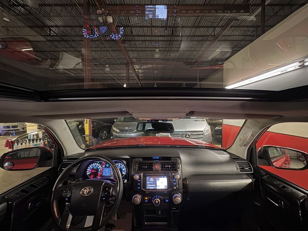 2015 Toyota 4Runner Image 22