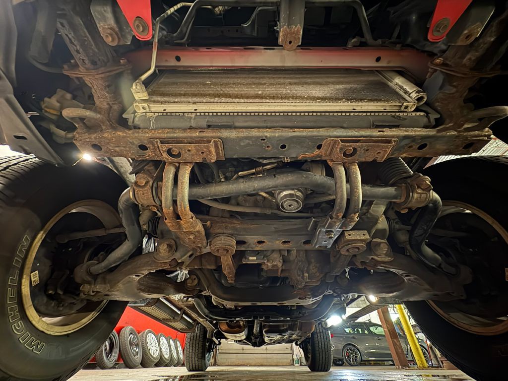 2015 Toyota 4Runner Image 31
