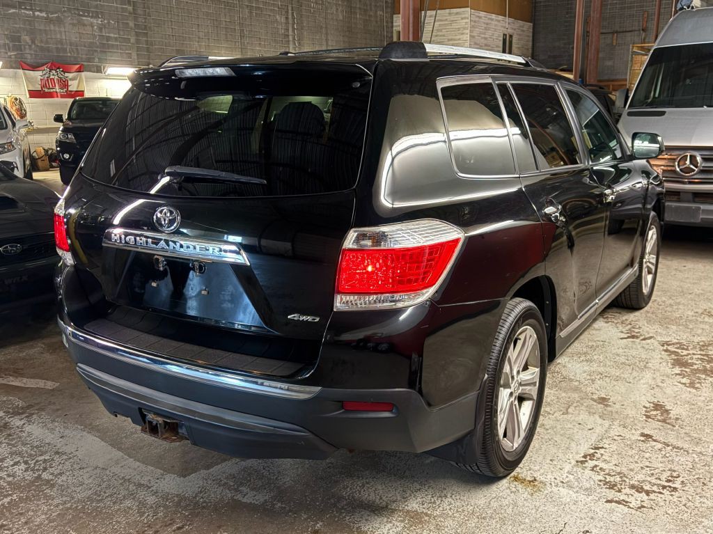 2013 Toyota Highlander Image 7
