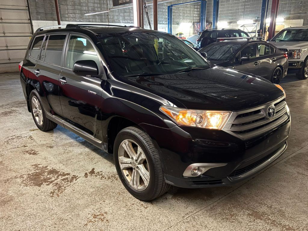 2013 Toyota Highlander Image 8