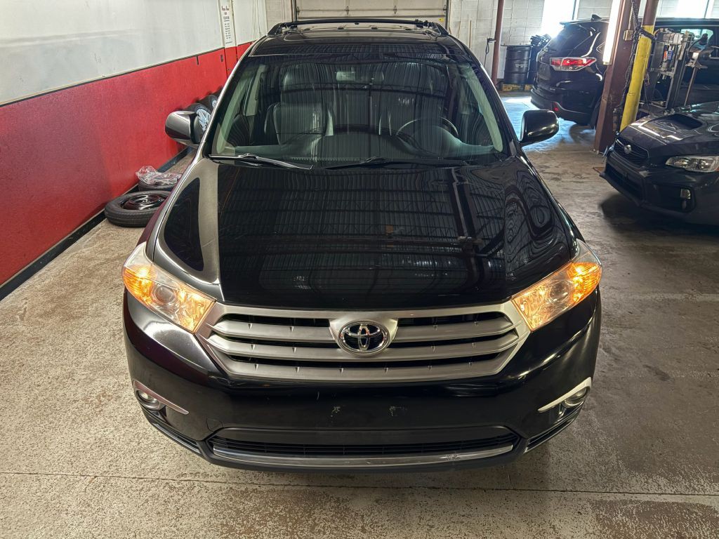2013 Toyota Highlander Image 9
