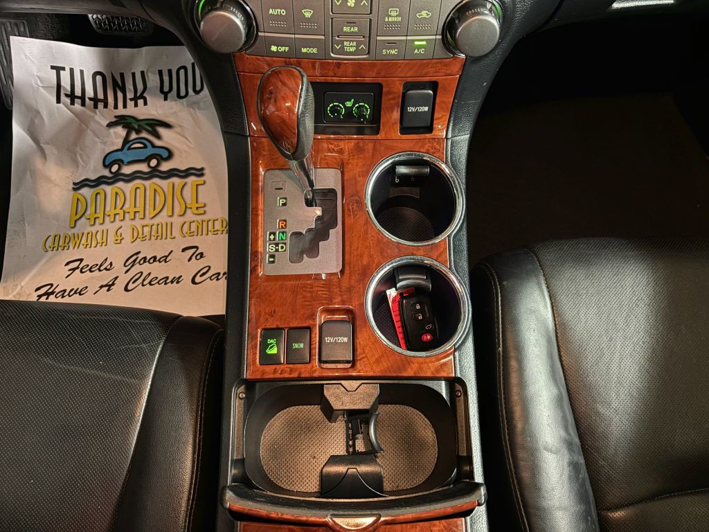 2013 Toyota Highlander Image 14