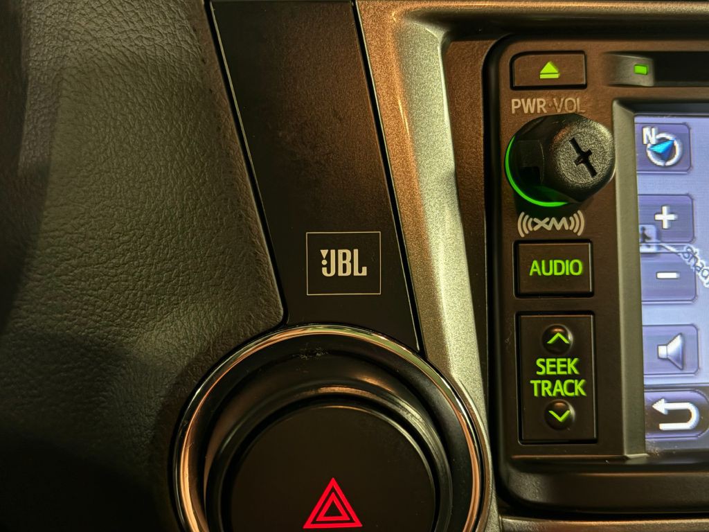 2013 Toyota Highlander Image 18