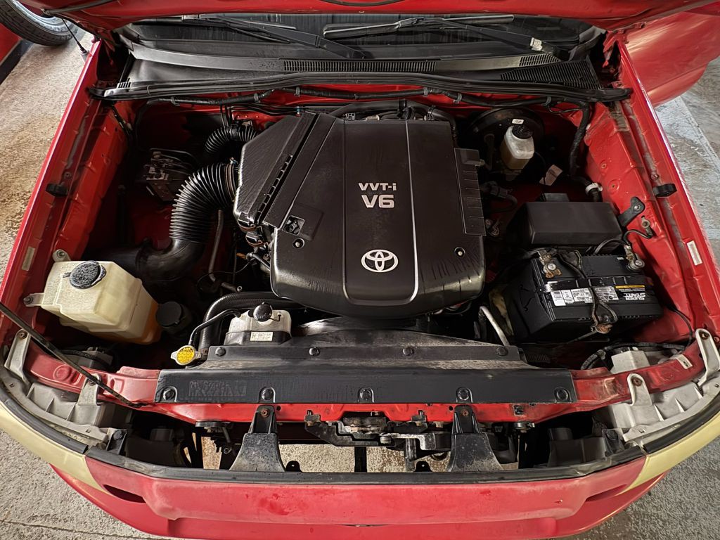2006 Toyota Tacoma Image 2