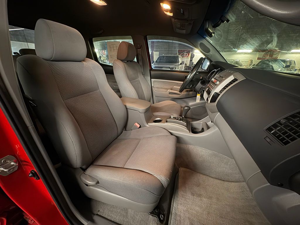 2006 Toyota Tacoma Image 23