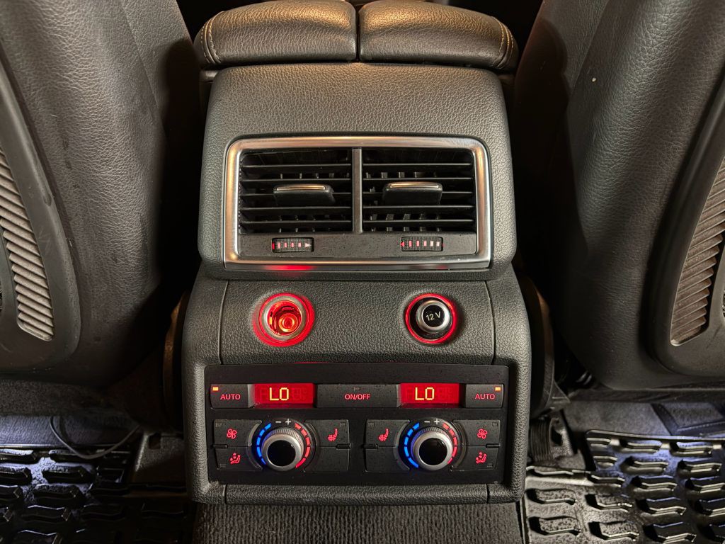 2015 Audi Q7 Image 22