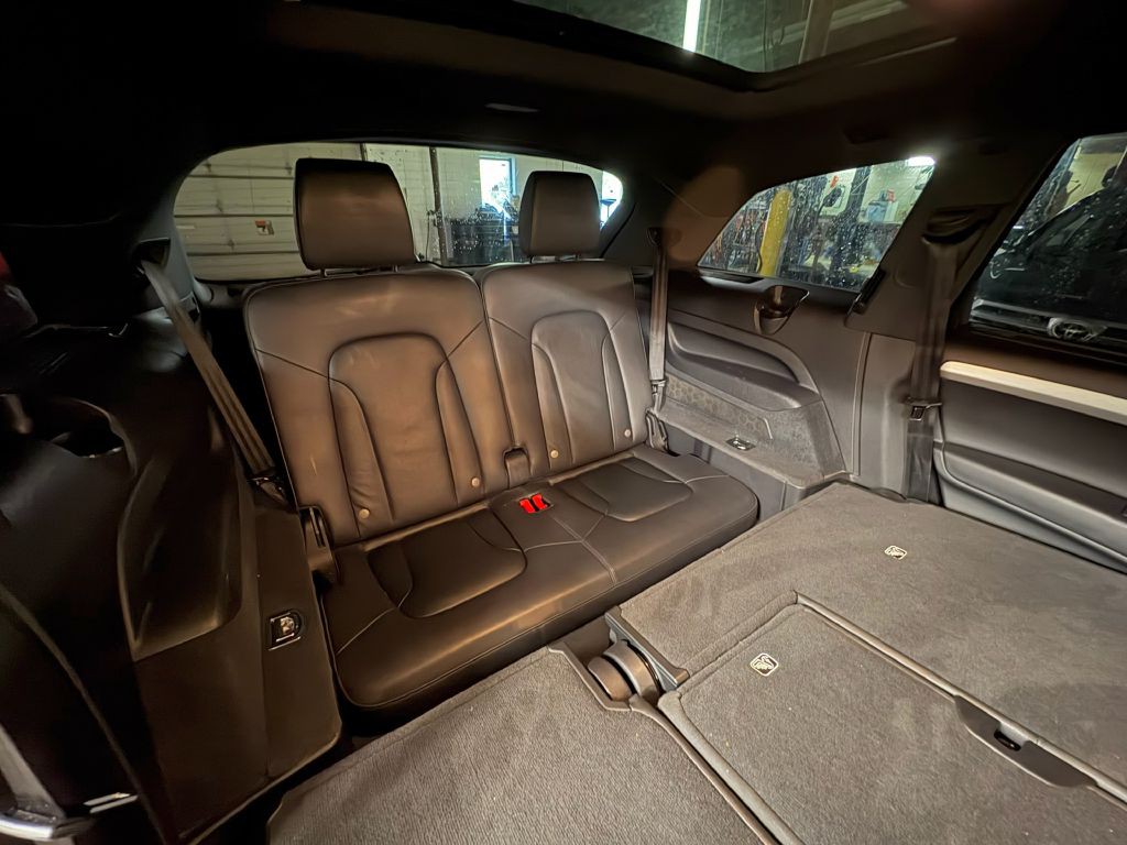 2015 Audi Q7 Image 27